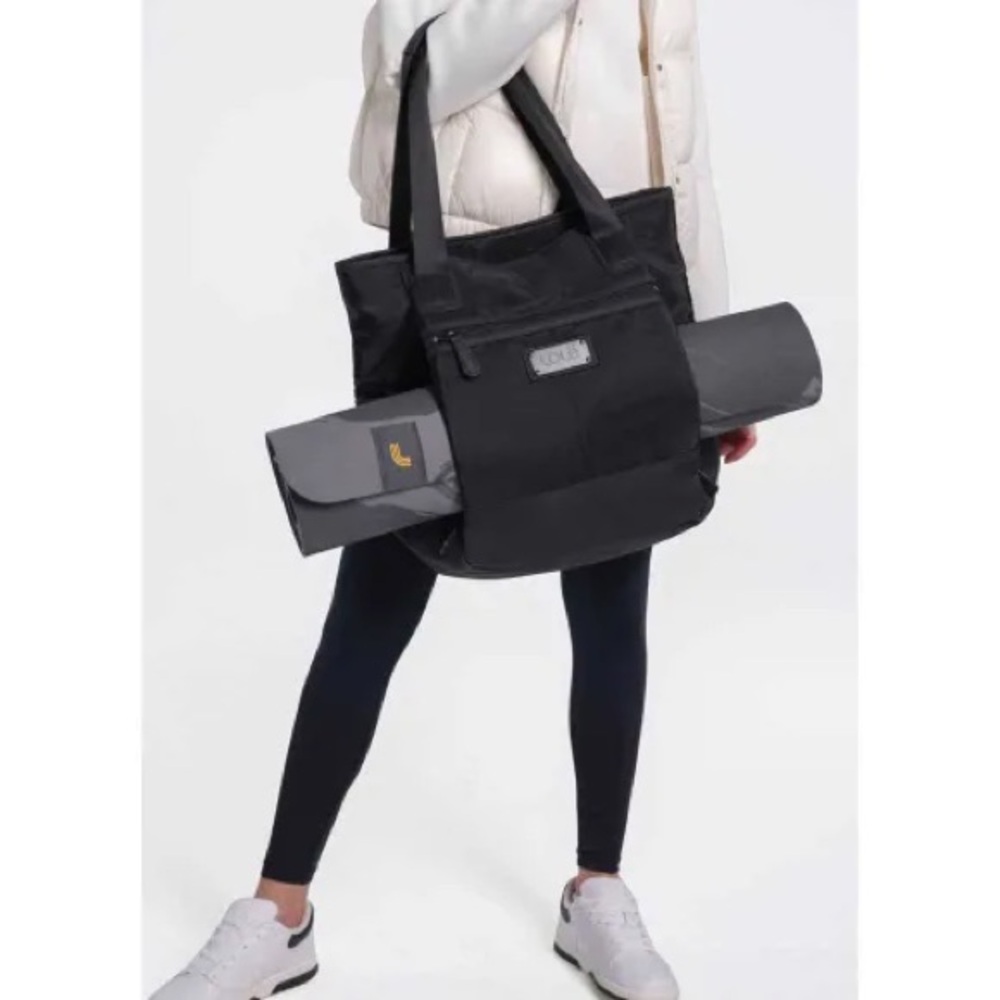 Lole black all-purpose Lily bag